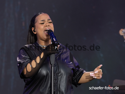 Preview Zoe_Wees_(c)Michael_Schaefer_Hannover_202310.jpg